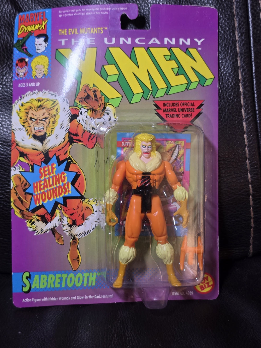 Marvel Comics The Uncanny X-Men 1st Sabretooth Action Figure ToyBiz 1992